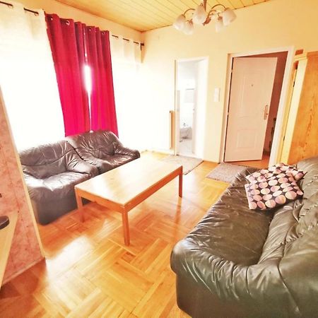 Apartman Poirot Balcony エールド エクステリア 写真
