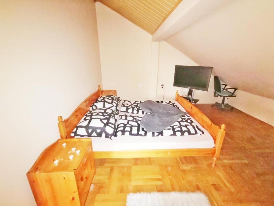 Apartman Poirot Balcony エールド エクステリア 写真